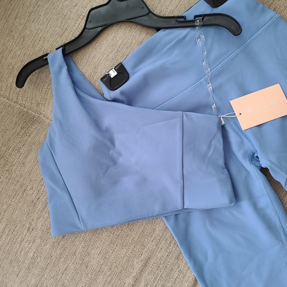 WILO Powder Blue One Shoulder Sports Bra And Leggings Set Sz XS - Picture 2 of 10